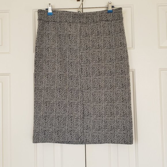 Michael Kors Houndstooth Pencil Skirt - NWT - Size L - Picture 8 of 14